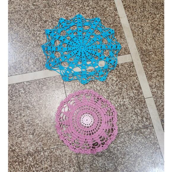 5 Colorful Hand Crocheted Elegant Round Doilies Table Topper Mat Handmade - Picture 5 of 6